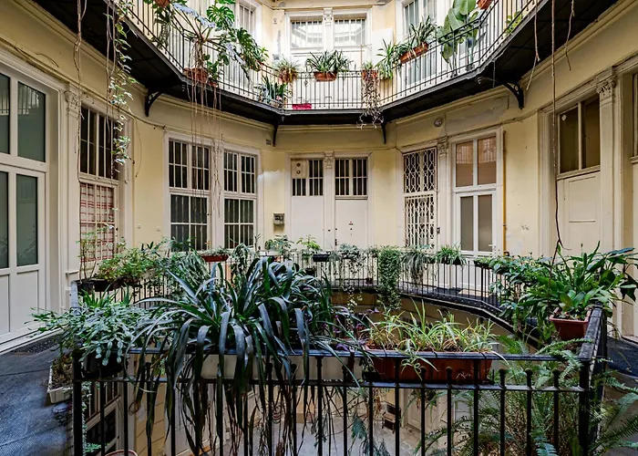 Castle District Design Apartment *